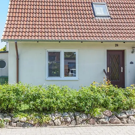 Suederhus Holiday home *